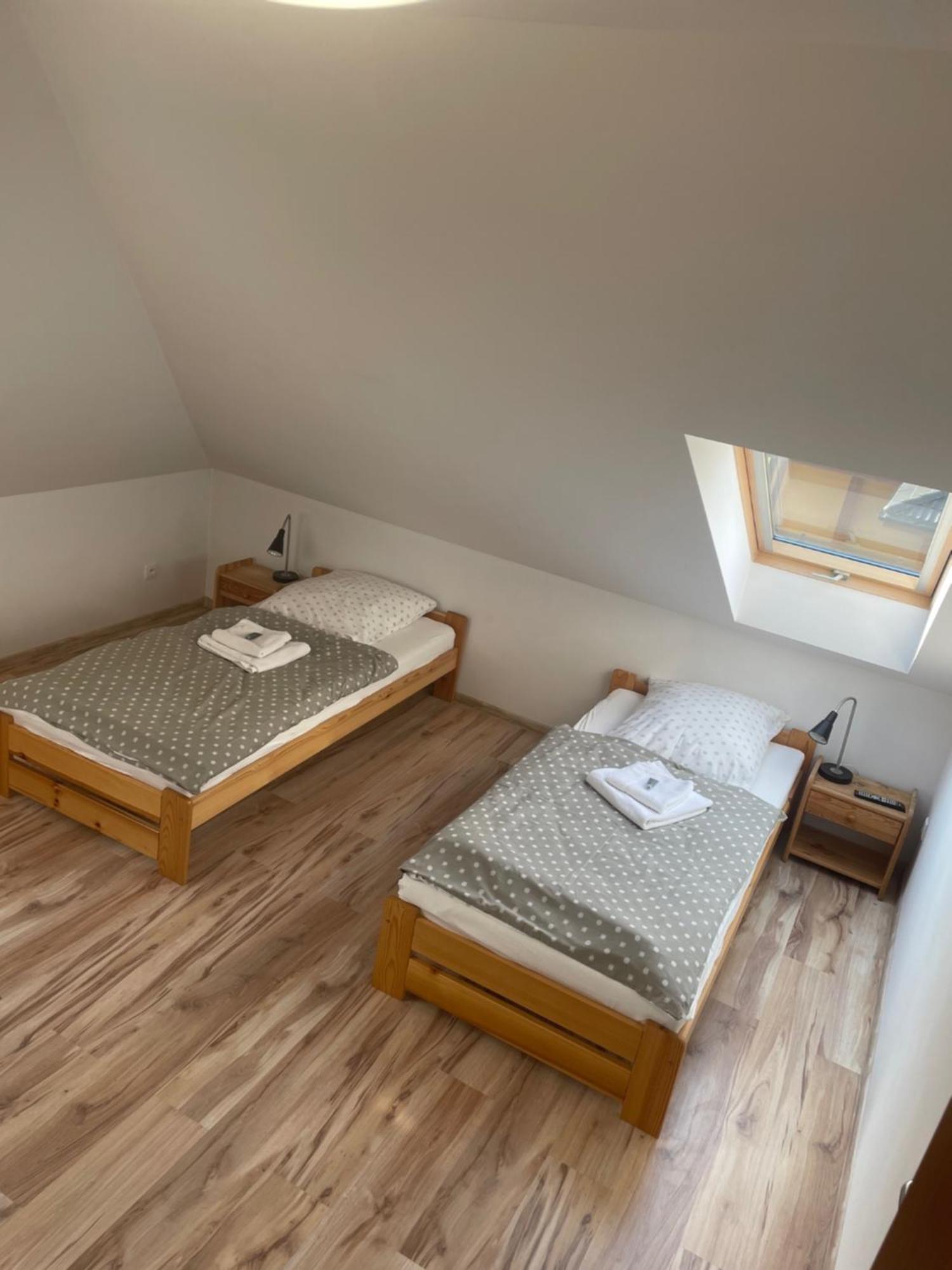 Rozana 51 Apartment Opole Bagian luar foto
