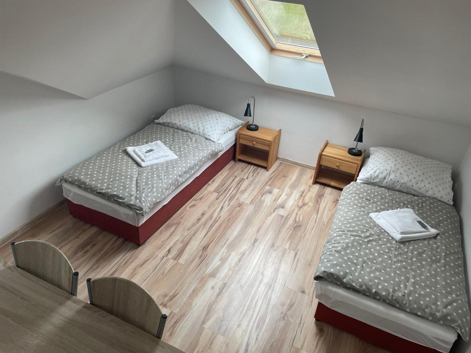 Rozana 51 Apartment Opole Bagian luar foto