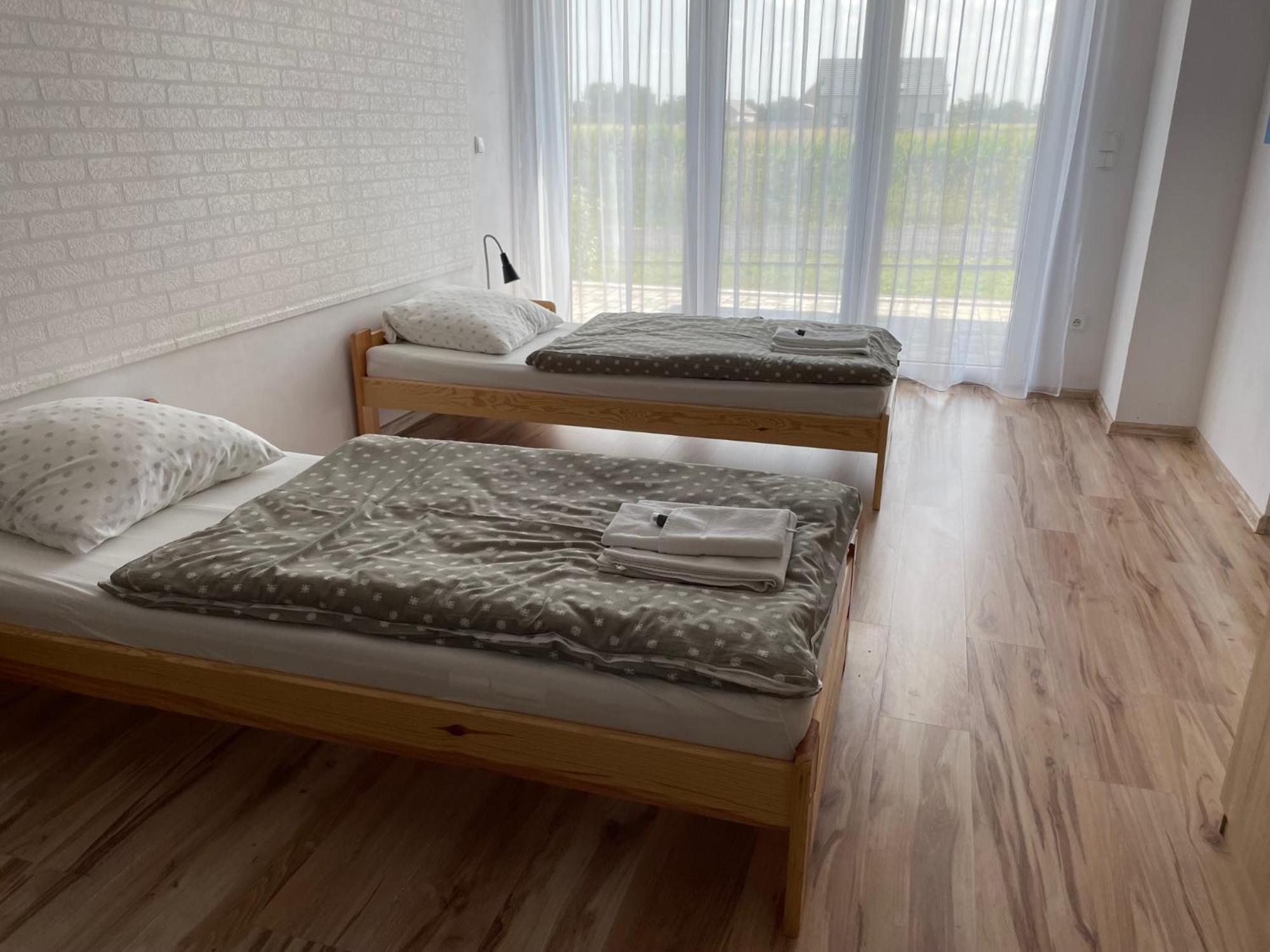 Rozana 51 Apartment Opole Bagian luar foto