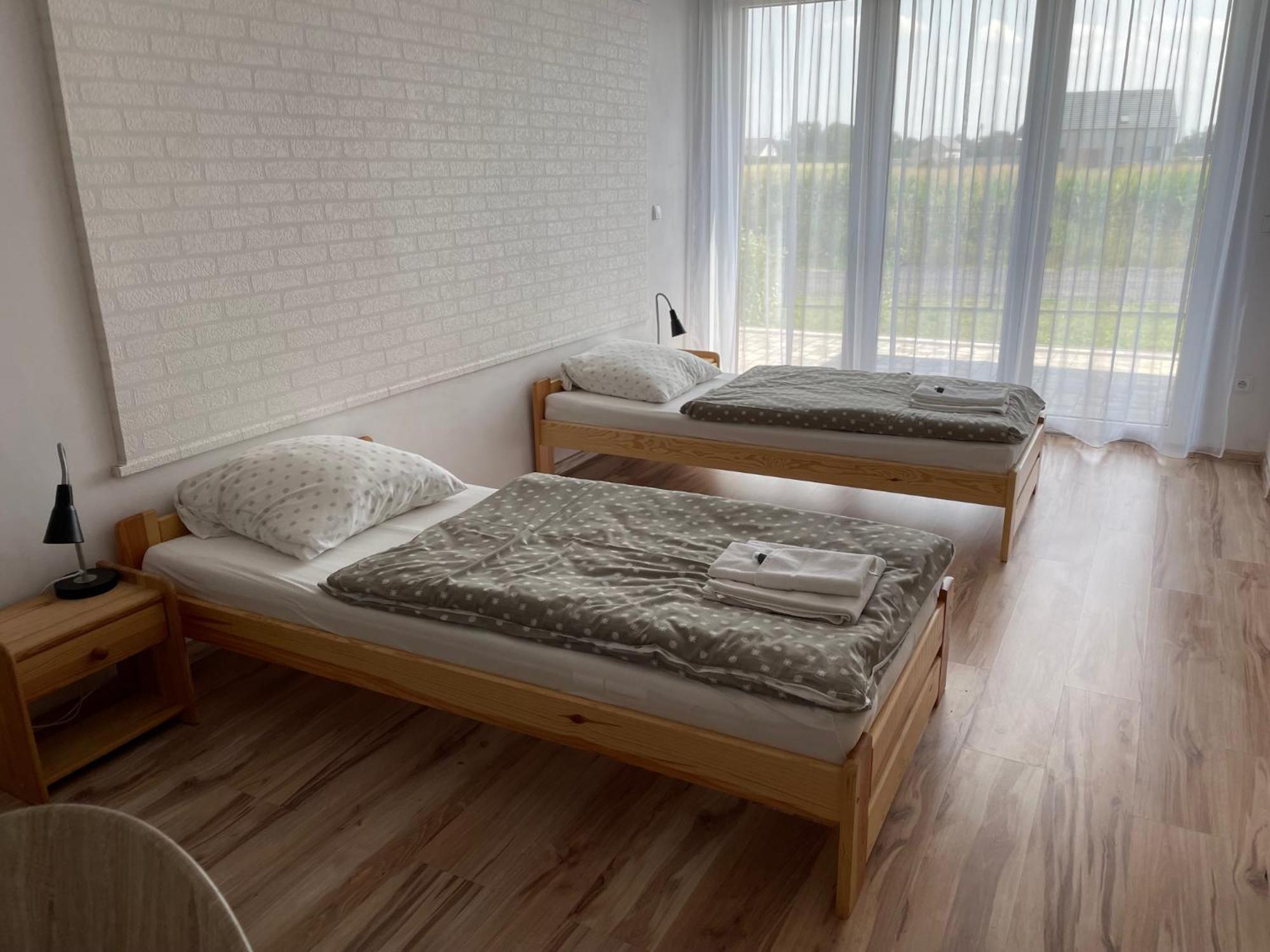 Rozana 51 Apartment Opole Bagian luar foto