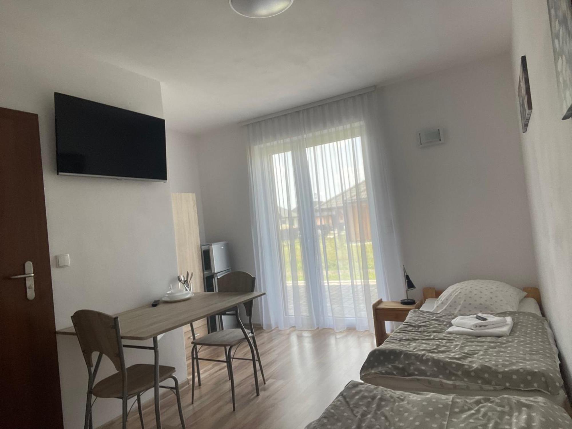 Rozana 51 Apartment Opole Bagian luar foto